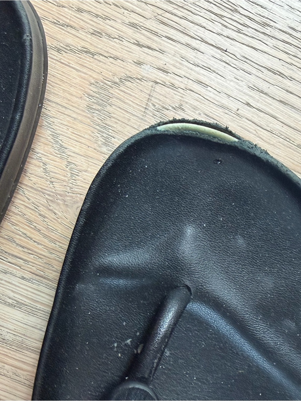 Tory Burch Black Logo Cutout Thong Sandals - Picture 2 of 4